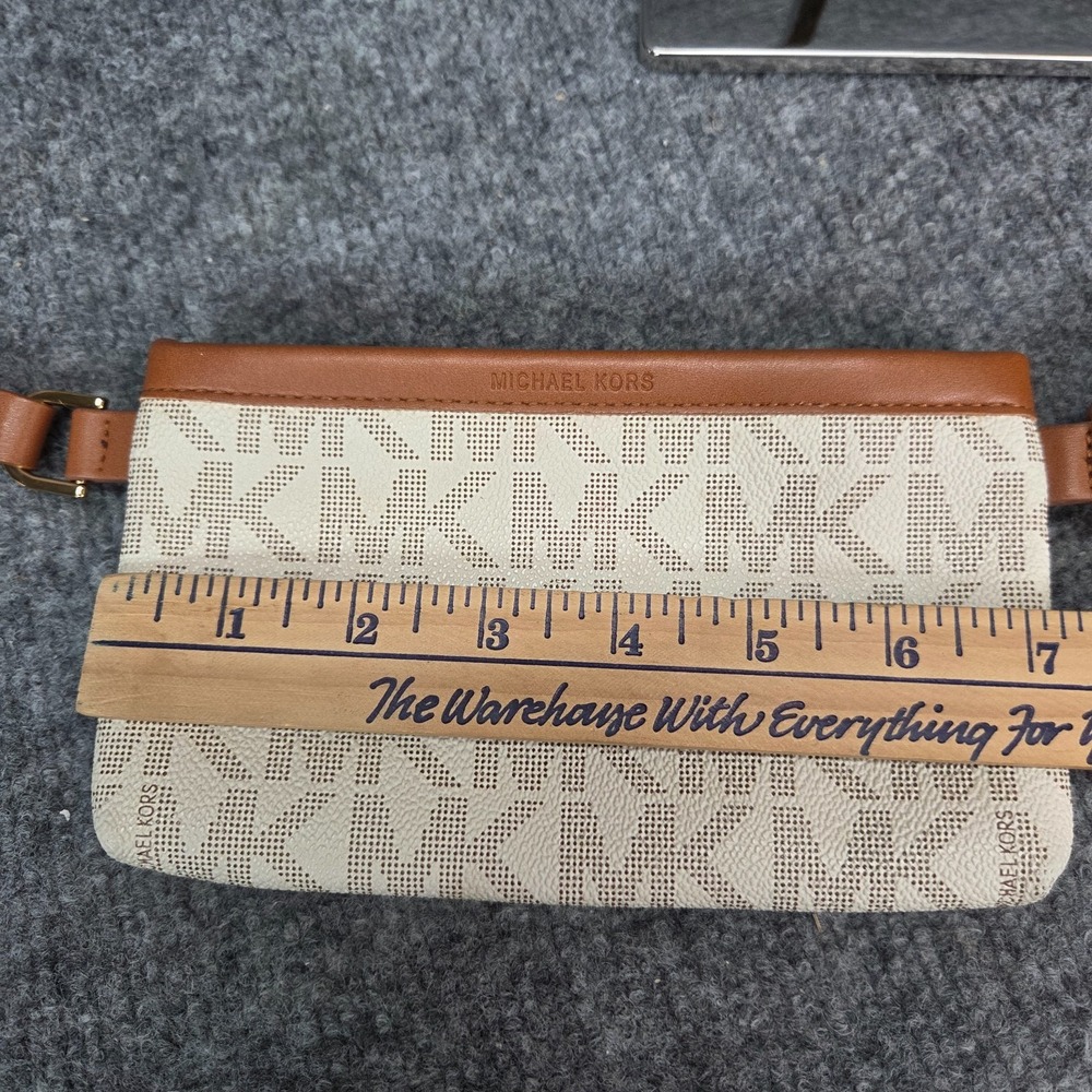 Michael Kors Brown Off White Genuine Leather Signature Logo Belt Bag Fanny Pack - Picture 15 of 16